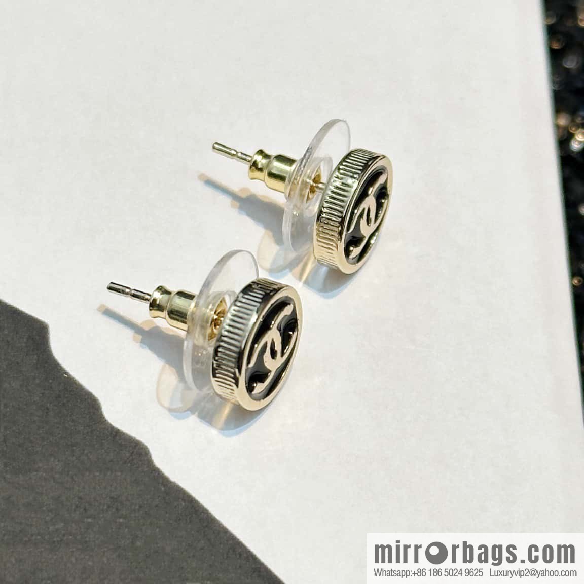 ☀️New ☑️ chanel c1 double c round stud earrings ☀️