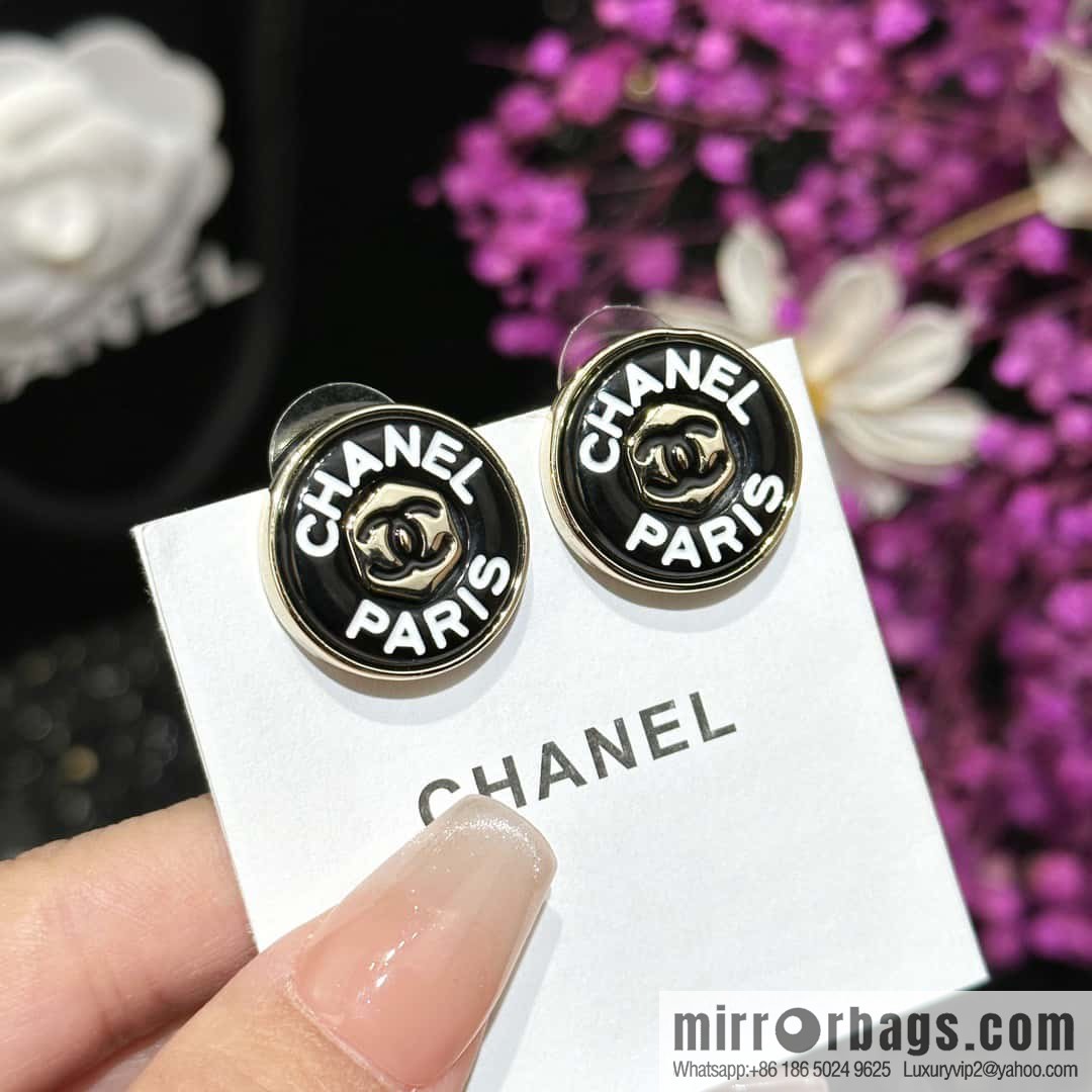 ☀️New ☑️ chanel c1 double c round stud earrings ☀️