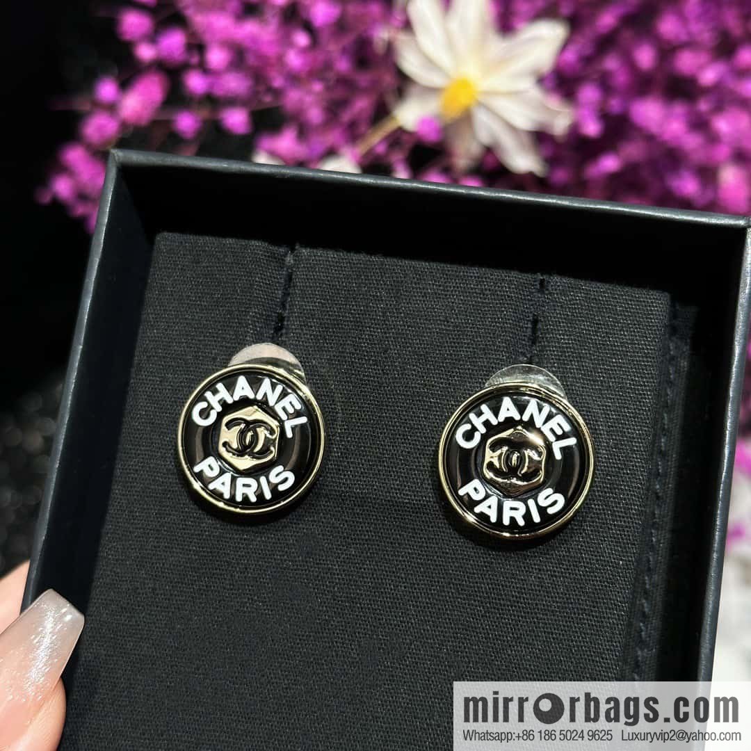 ☀️New ☑️ chanel c1 double c round stud earrings ☀️