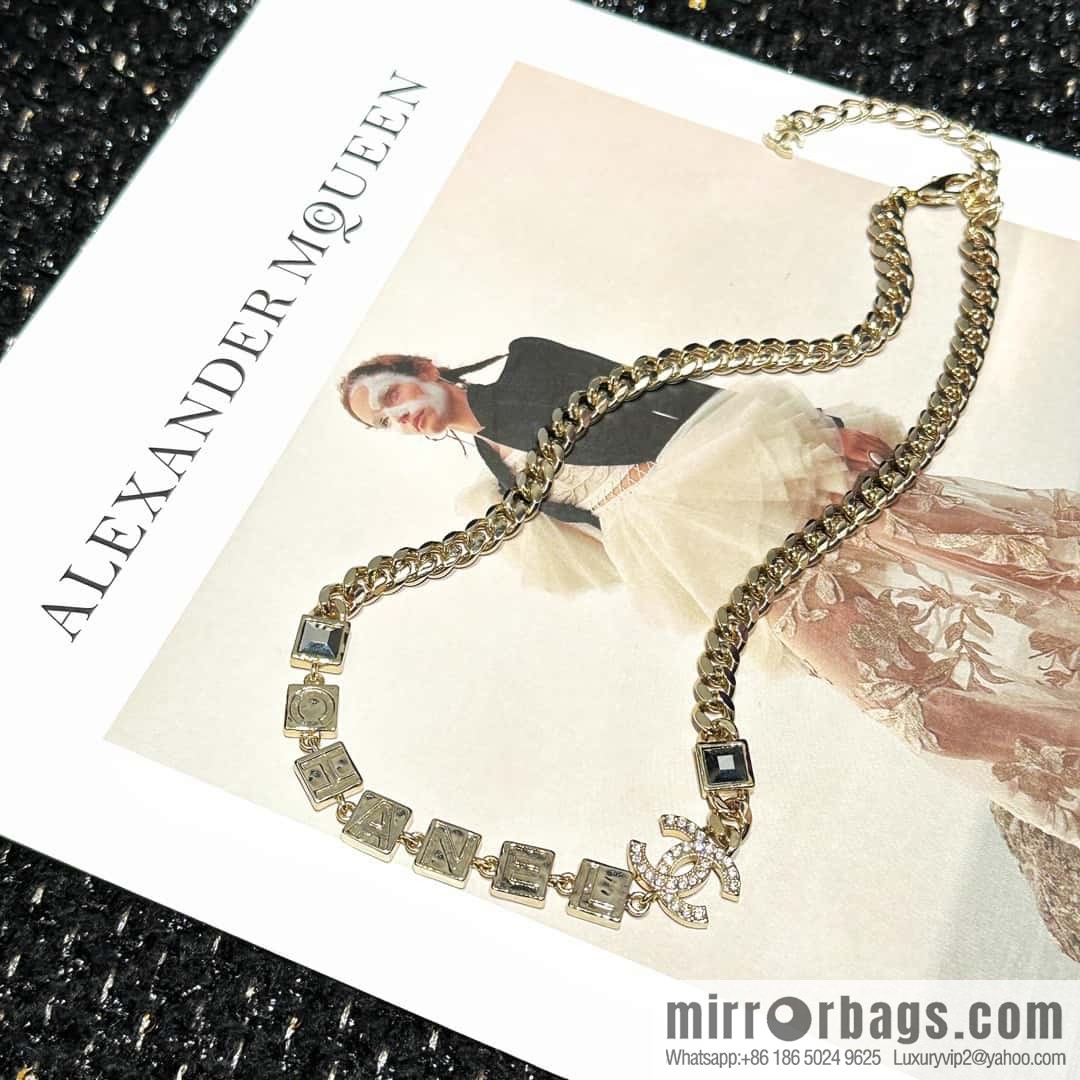☀️New ☑️ Chanel Double C Square Diamond Letter Necklace ☀️