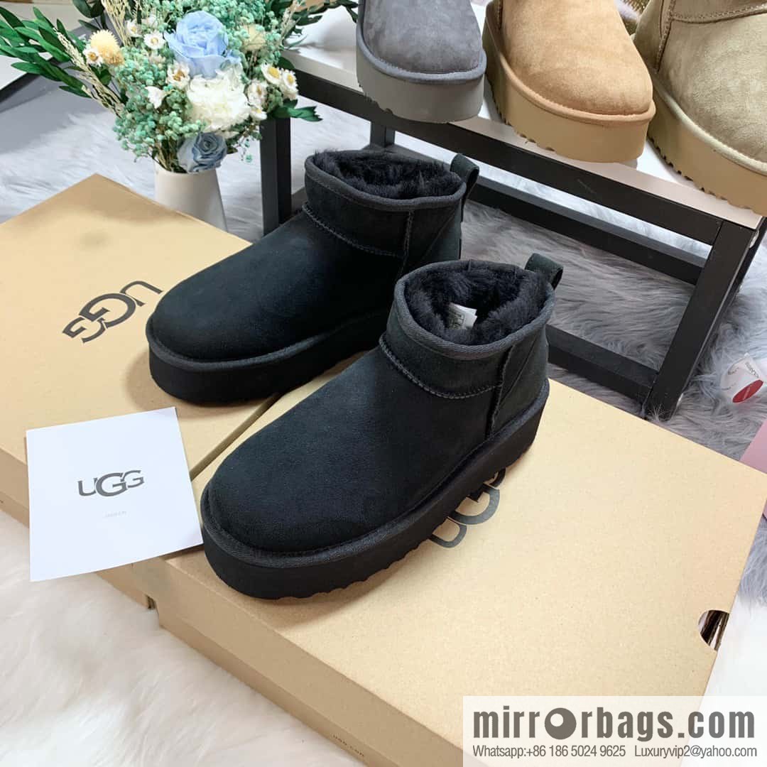 ๐ฐ๐ฐUGG thick bottom mini low top ๐พ~ snow boots