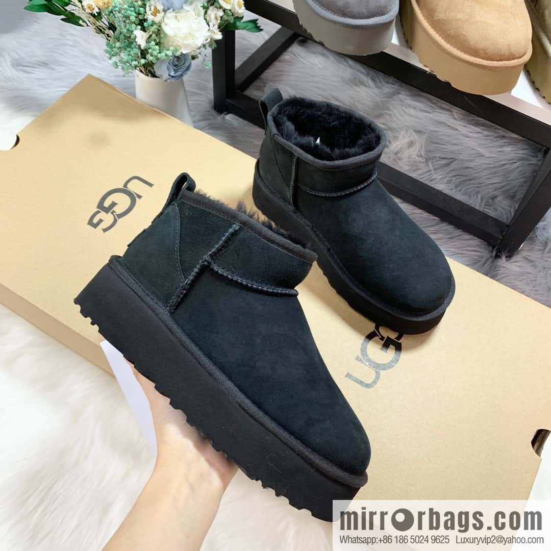 ๐ฐ๐ฐUGG thick bottom mini low top ๐พ~ snow boots