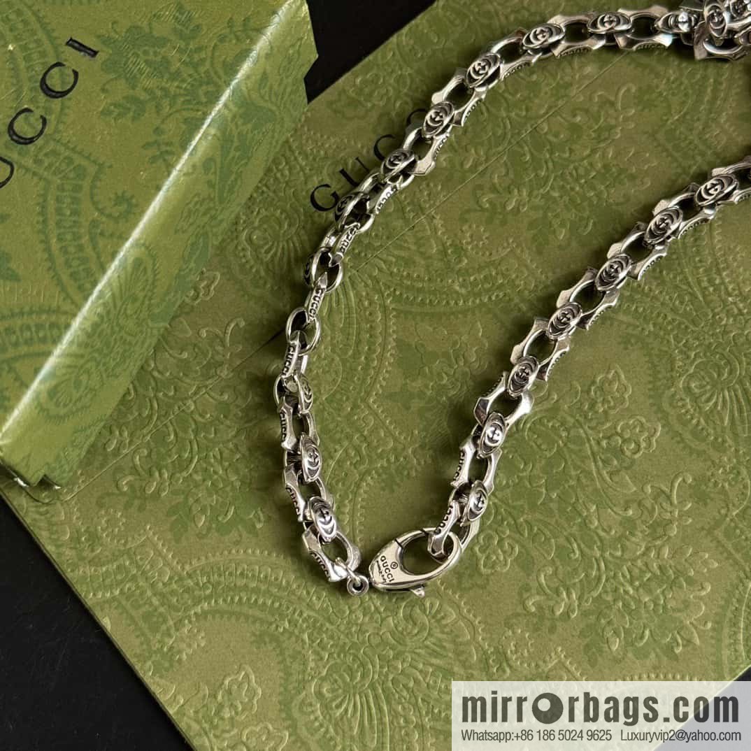 ☀New Gucci Gucci Double G Ring Necklace ☀
