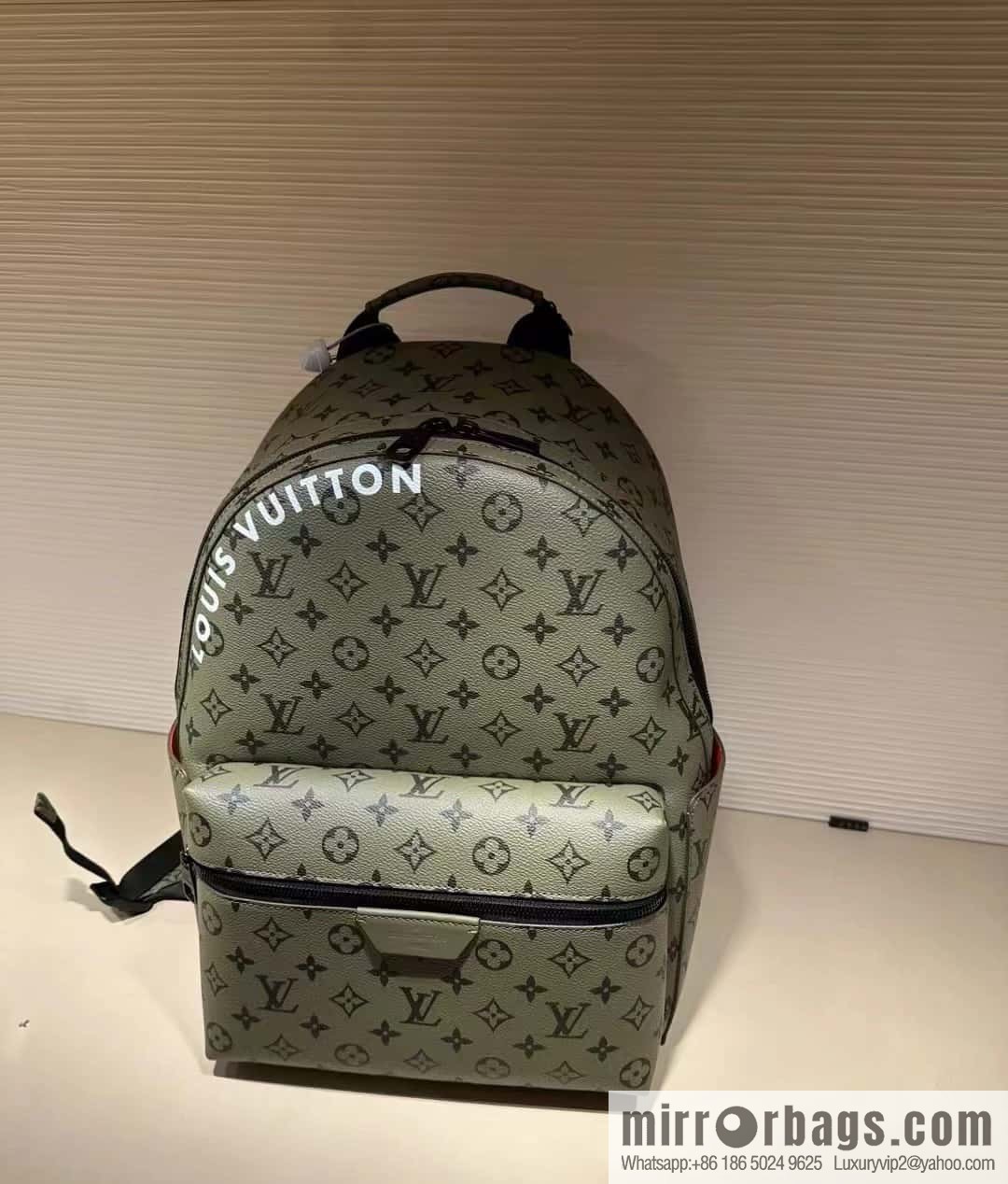 [Boutique‑grade] M46802 green backpack series, this Discovery small backpack.