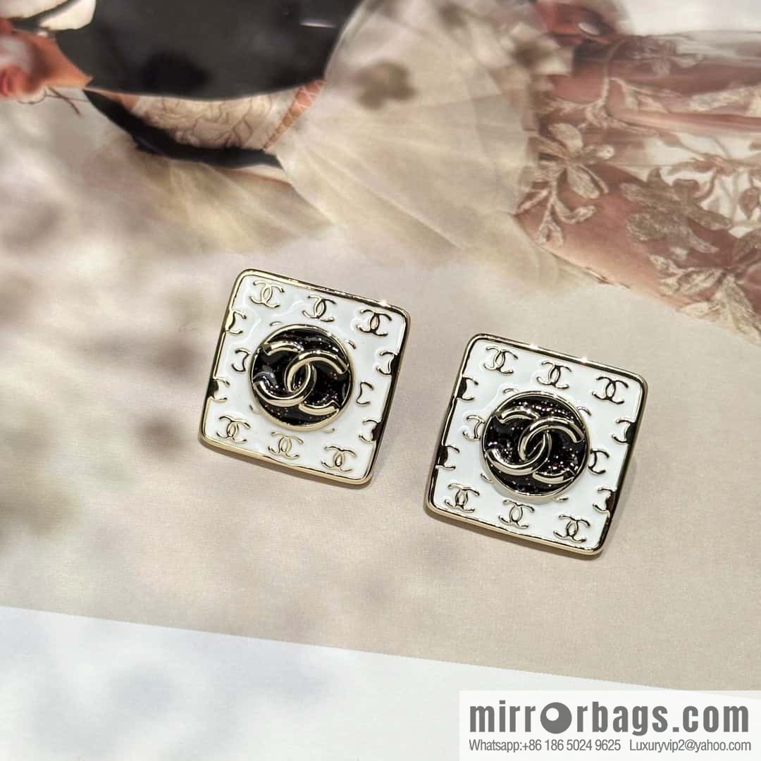 ☀️Original ☀️ new ☑️ Chanel c1 double c square earrings ☀️