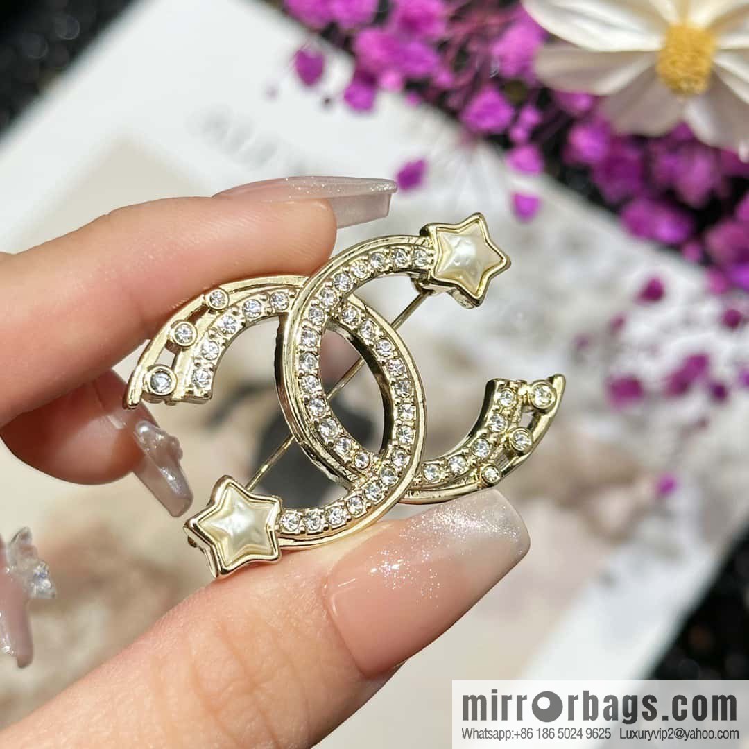 ☀️New ☑️ Chanel Double C Star ⭐ Pentagram Brooch ☀️