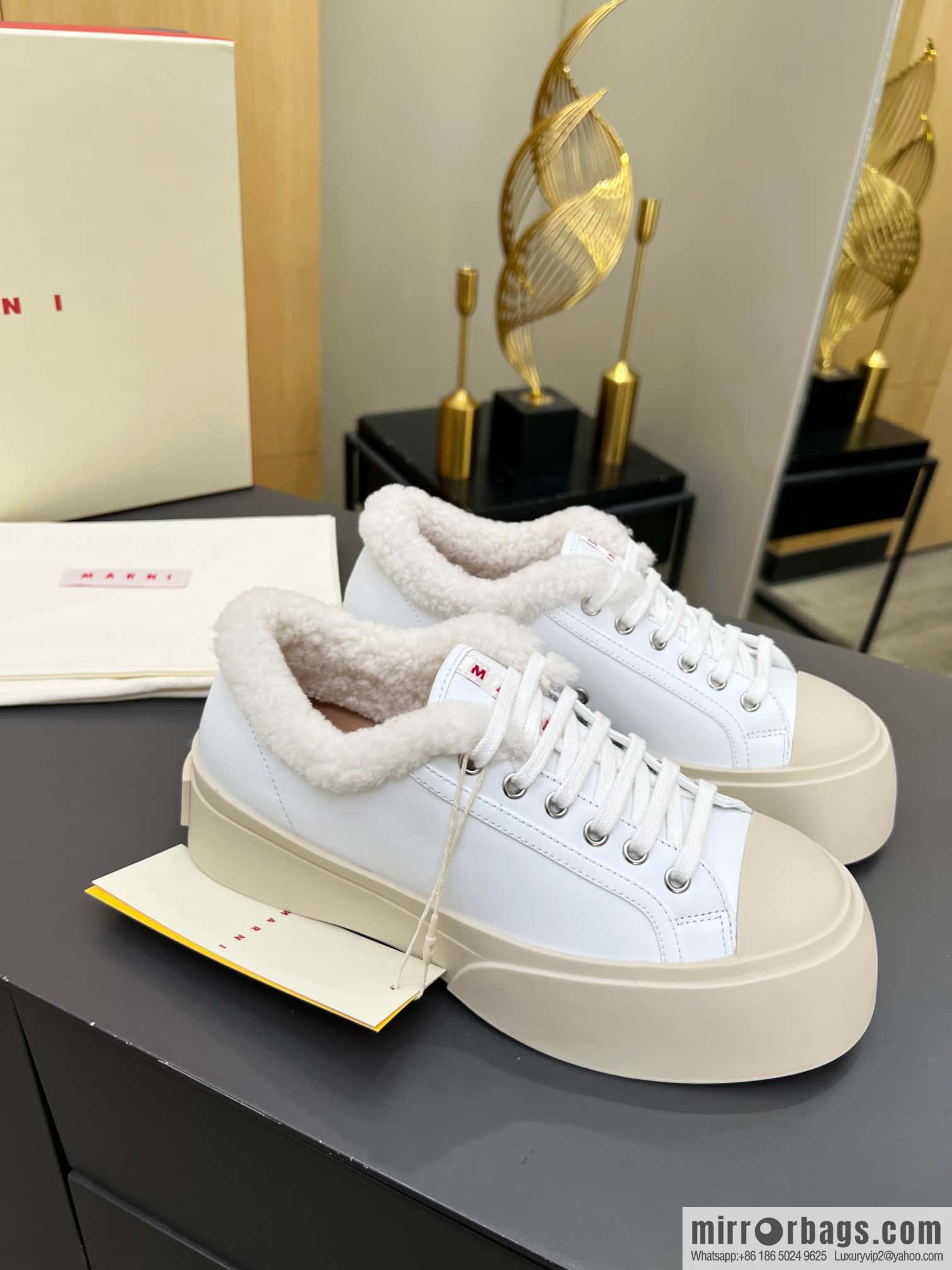 🐰🐰MARNI star with ❤️‍🔥 high version MARNI catwalk model flat shoes