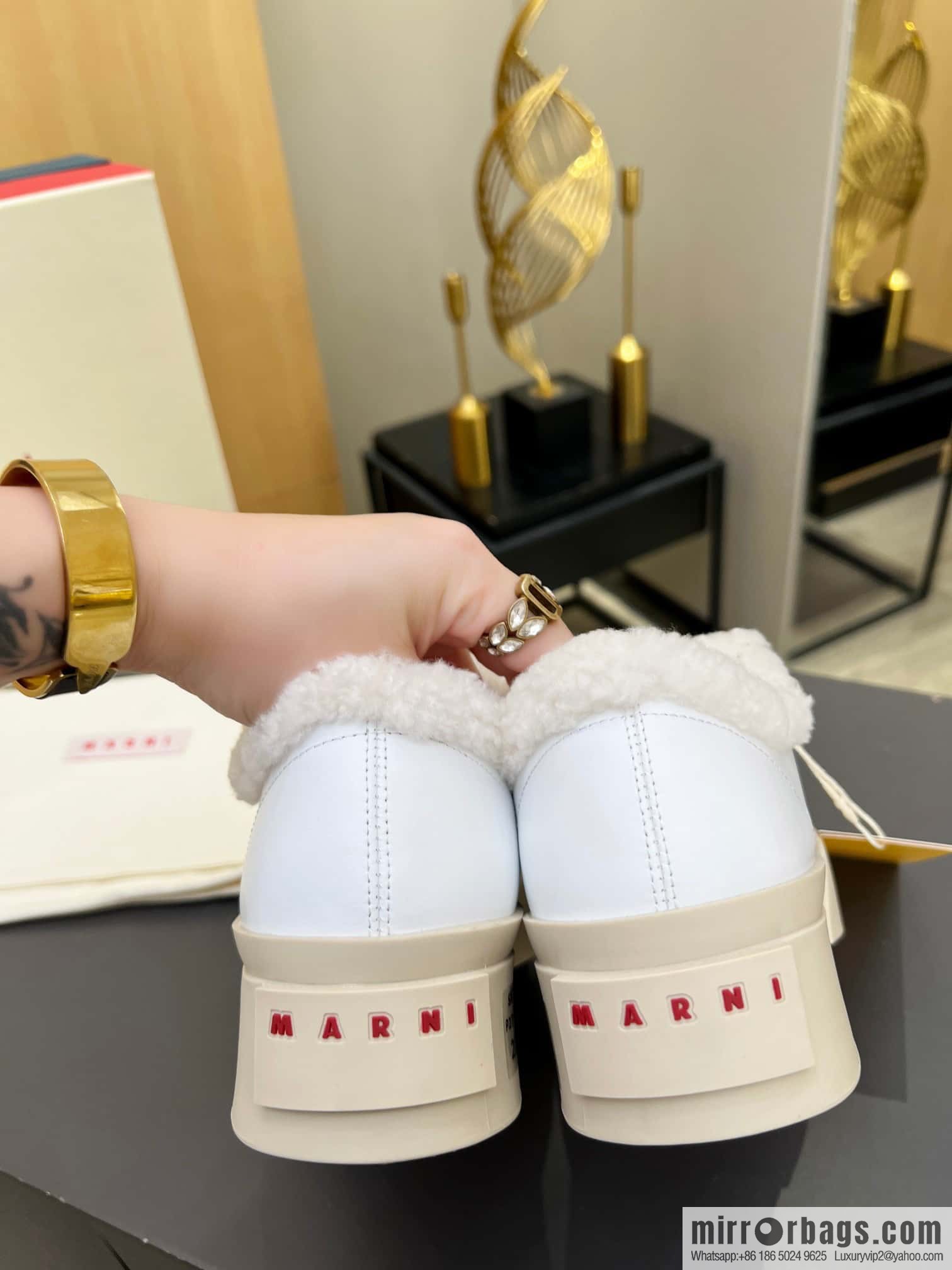 🐰🐰MARNI star with ❤️‍🔥 high version MARNI catwalk model flat shoes