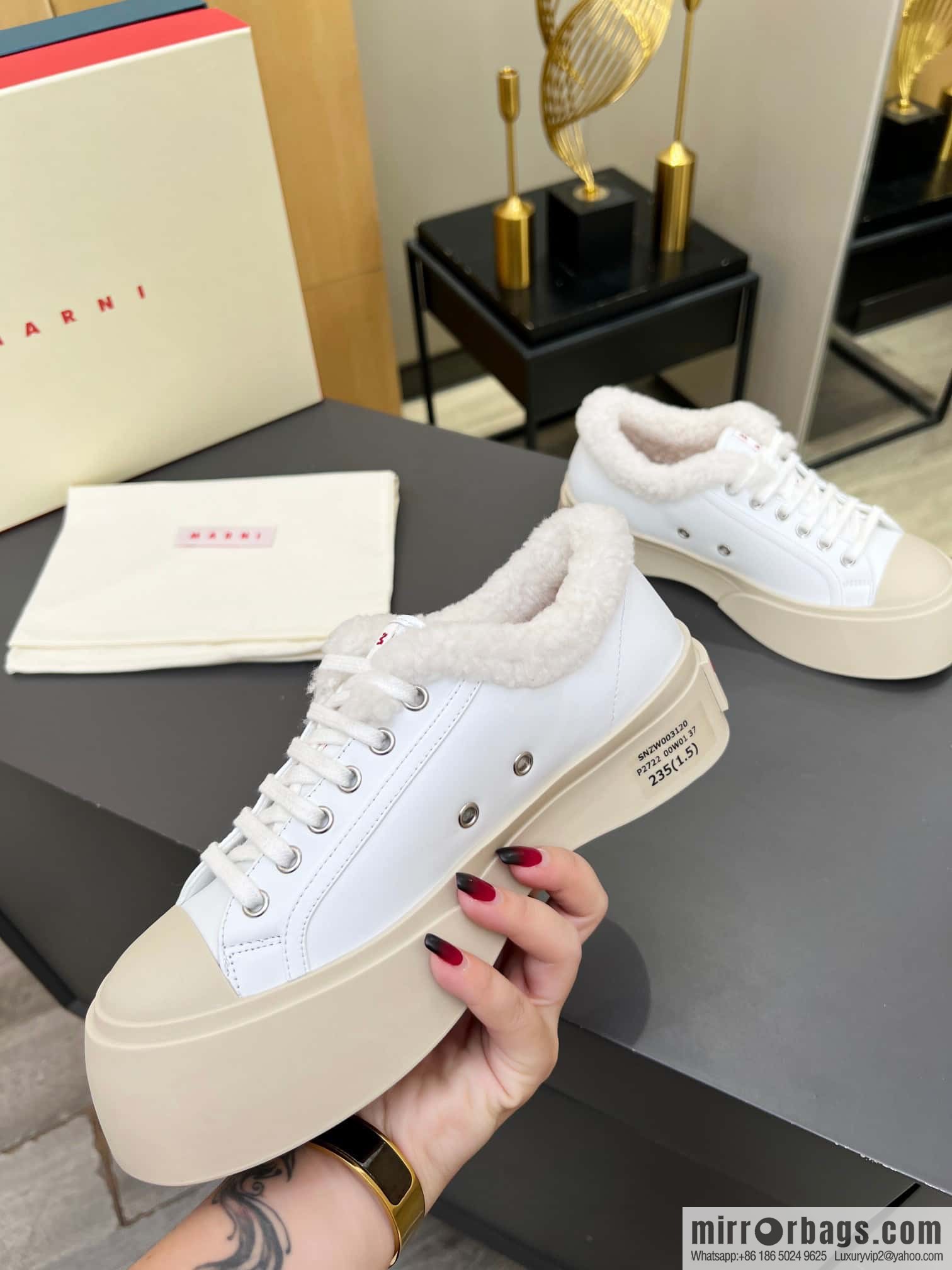 🐰🐰MARNI star with ❤️‍🔥 high version MARNI catwalk model flat shoes