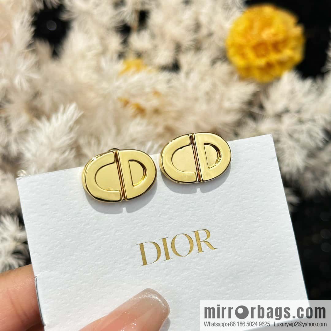 New ☑️ Dior gold CD earrings stud earrings