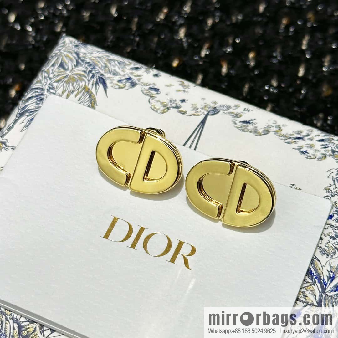 New ☑️ Dior gold CD earrings stud earrings