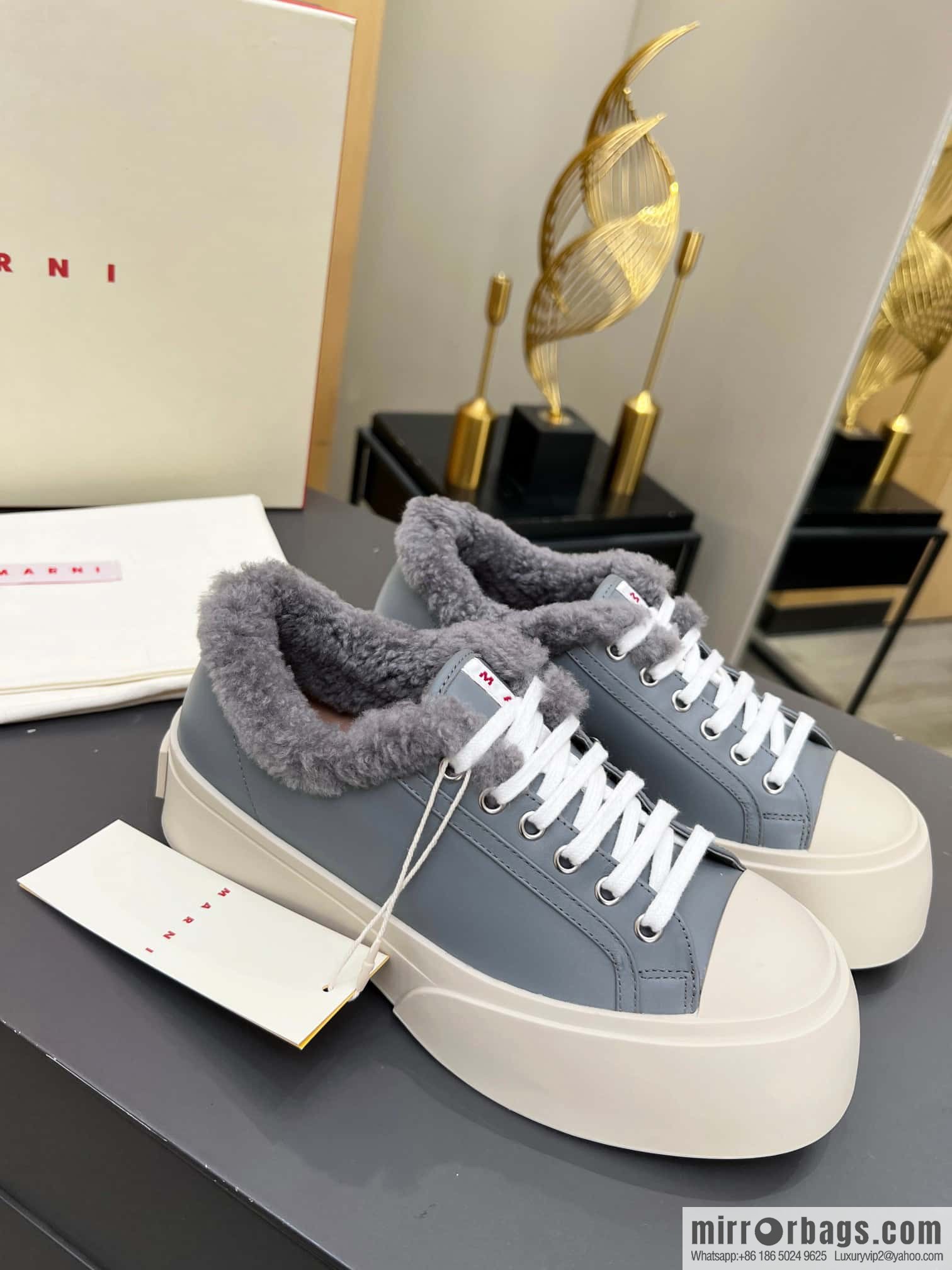 🐰🐰MARNI star with ❤️‍🔥 high version MARNI catwalk model flat shoes