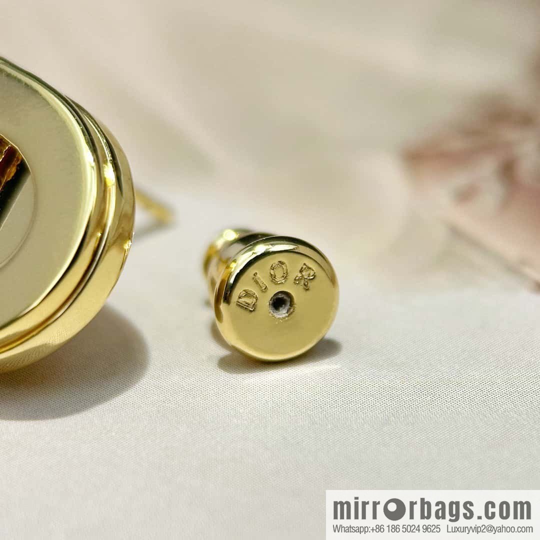 New ☑️ Dior gold CD earrings stud earrings