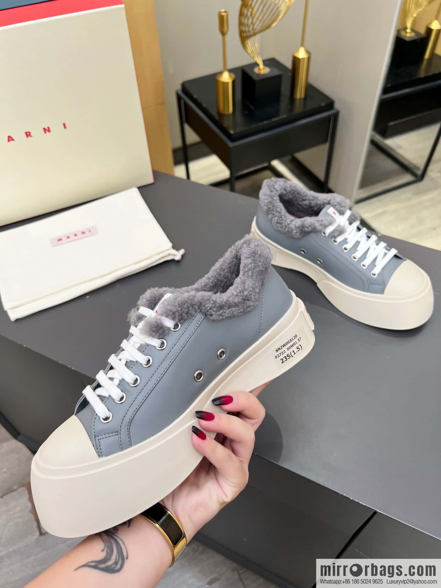 🐰🐰MARNI star with ❤️‍🔥 high version MARNI catwalk model flat shoes