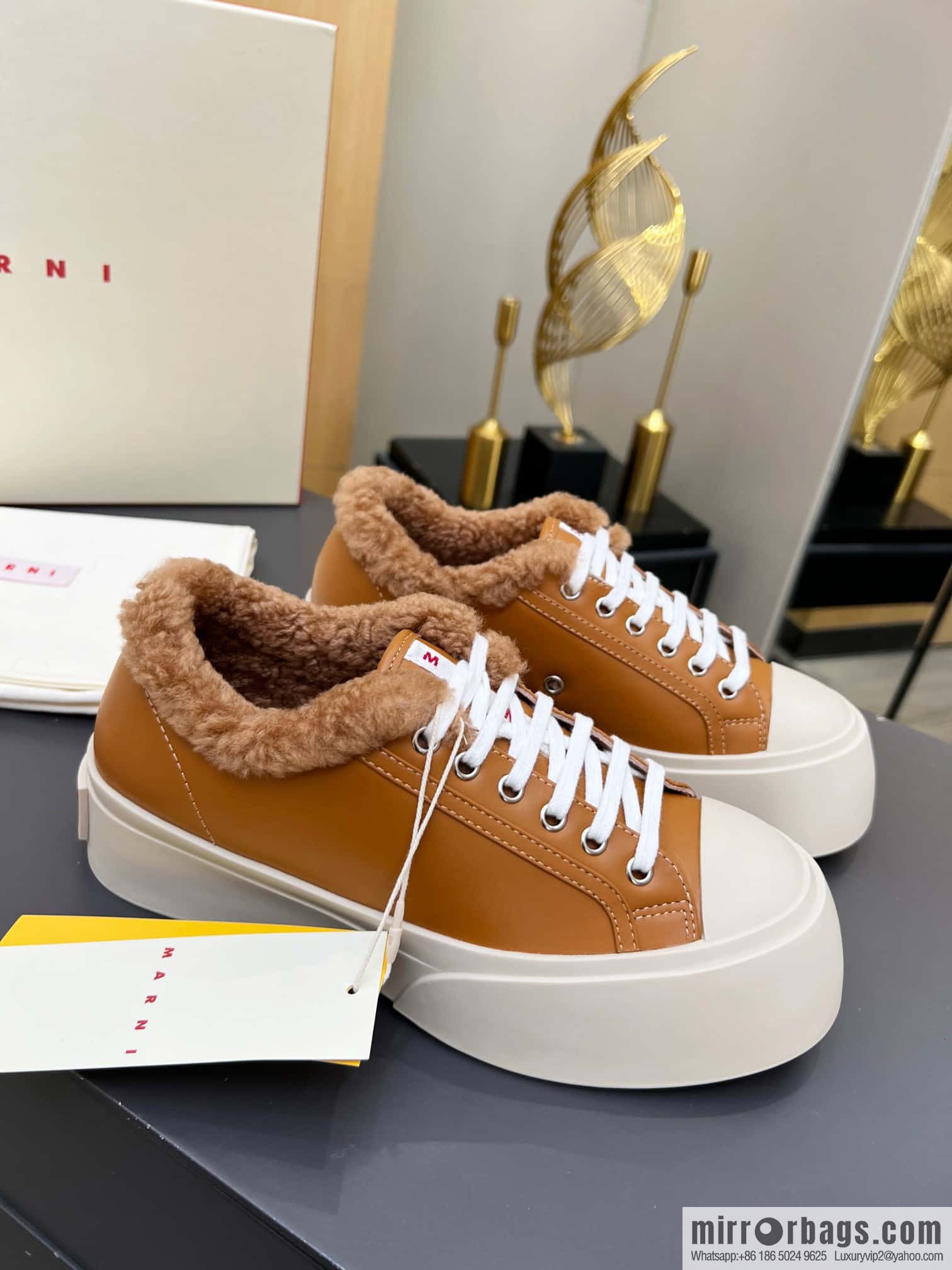 🐰🐰MARNI star with ❤️‍🔥 high version MARNI catwalk model flat shoes