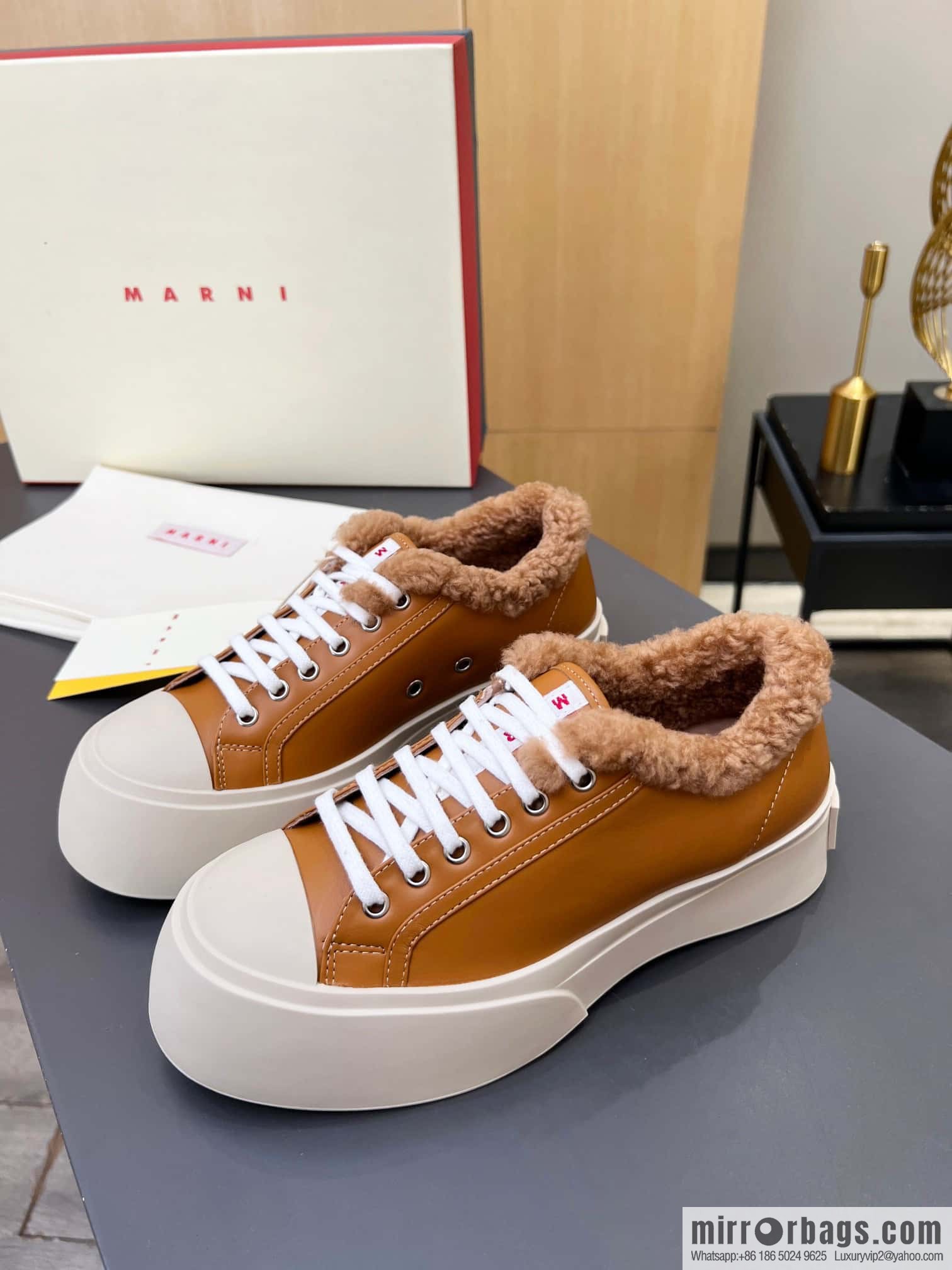 🐰🐰MARNI star with ❤️‍🔥 high version MARNI catwalk model flat shoes
