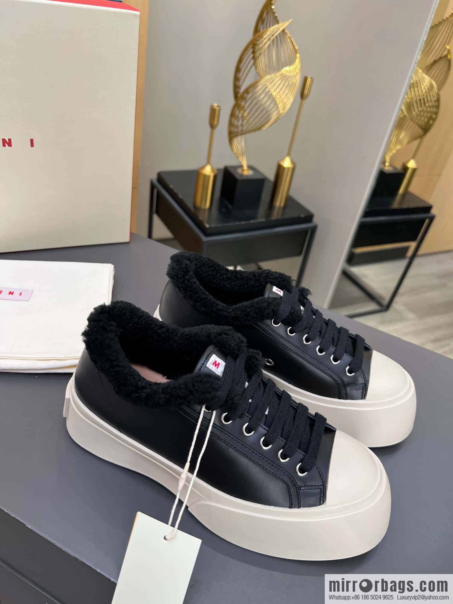 🐰🐰MARNI star with ❤️‍🔥 high version MARNI catwalk model flat shoes