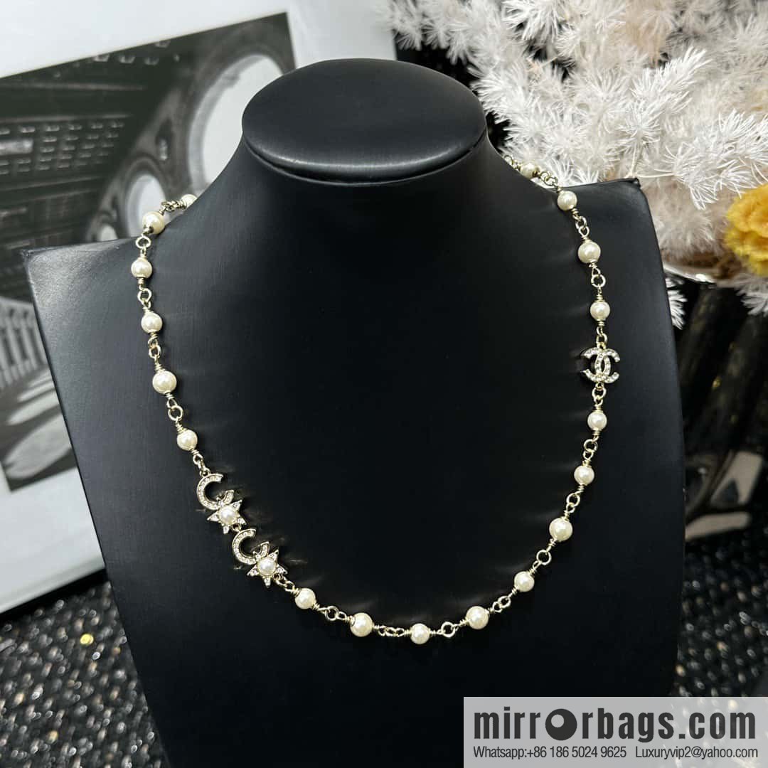 ☀️New ☑️ Chanel full diamond double C pearl coco necklace ☀️