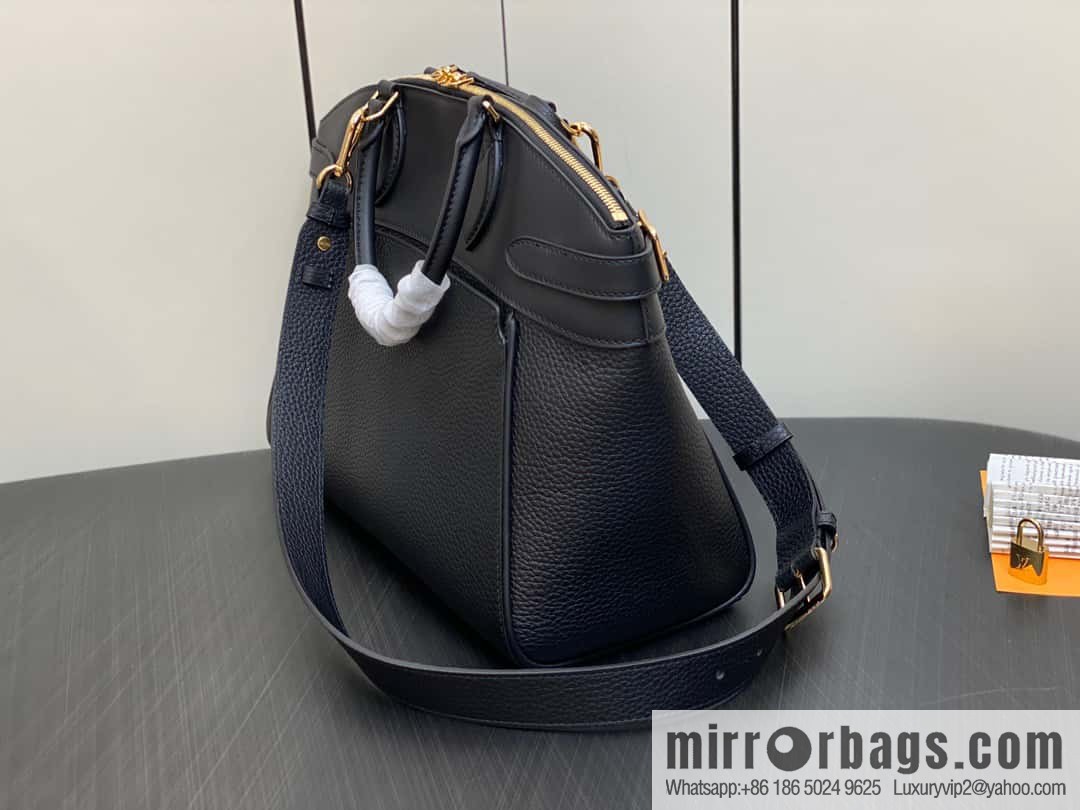 [Boutique‑grade] M22914 black full leather portable women's bag series Lock It MM handbag M22914 22925 22927 23061 Ays Lock It MM bag