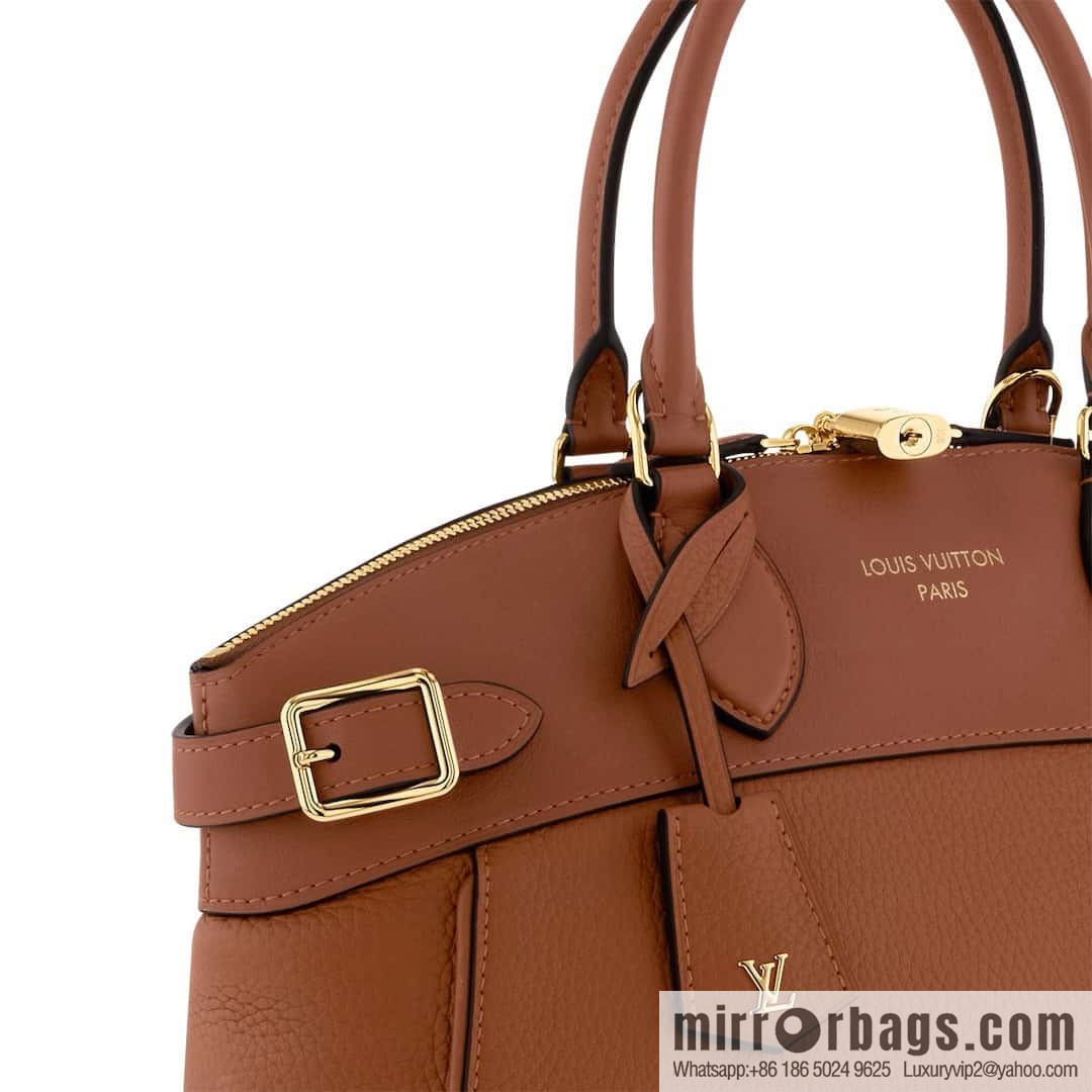[Boutique‑grade] M22914 black full leather portable women's bag series Lock It MM handbag M22914 22925 22927 23061 Ays Lock It MM bag