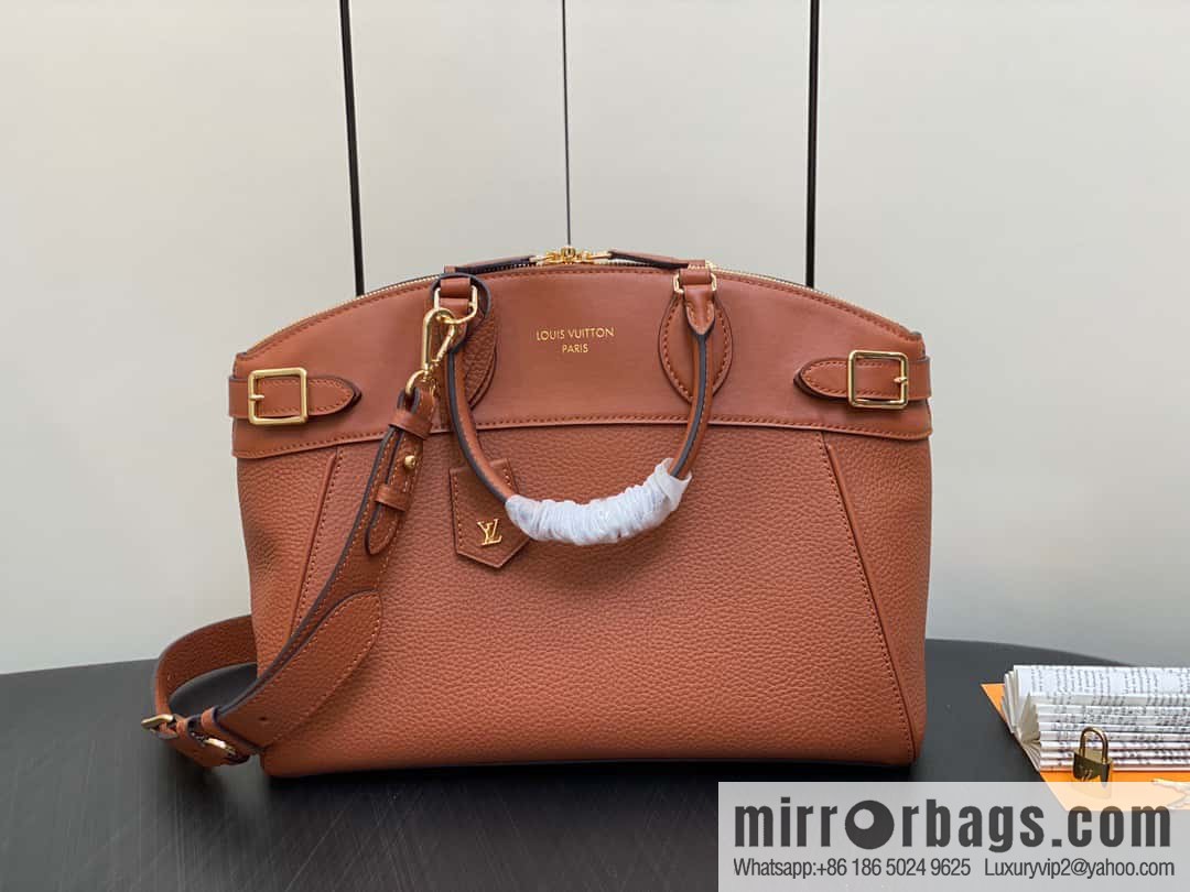[Boutique‑grade] M22914 black full leather portable women's bag series Lock It MM handbag M22914 22925 22927 23061 Ays Lock It MM bag