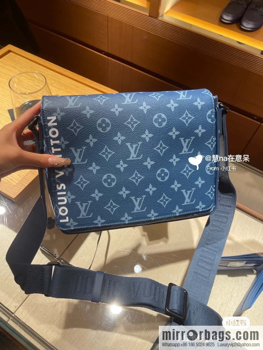[Boutique‑grade] M23785 blue silk screen, men's bag messenger bag series District PM messenger bag