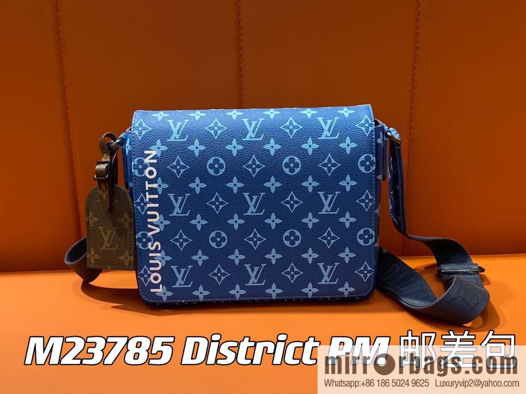[Boutique‑grade] M23785 blue silk screen, men's bag messenger bag series District PM messenger bag