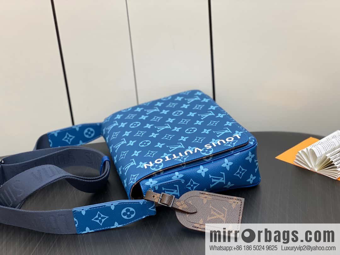 [Boutique‑grade] M23785 blue silk screen, men's bag messenger bag series District PM messenger bag