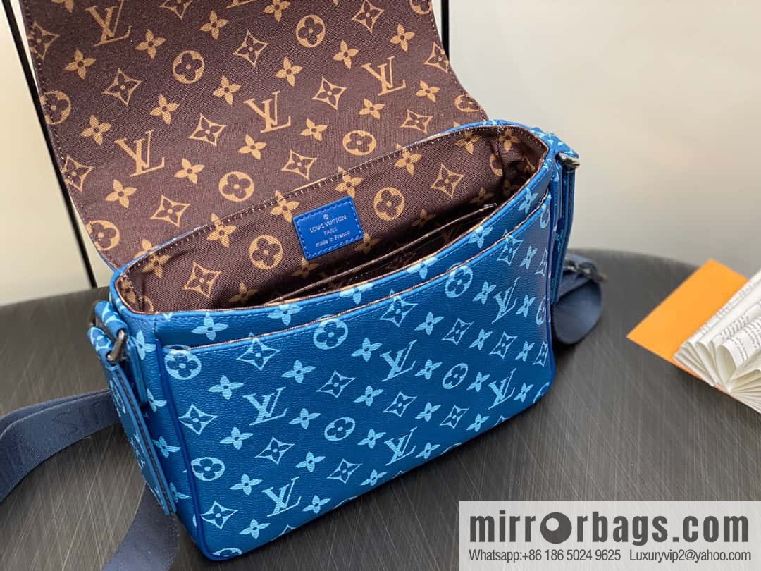 [Boutique‑grade] M23785 blue silk screen, men's bag messenger bag series District PM messenger bag