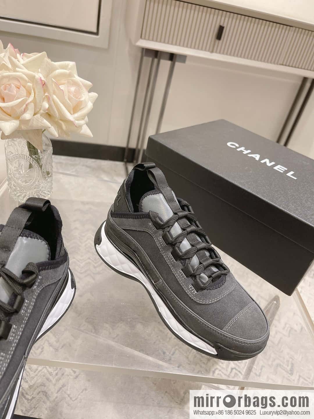 🐰🐰Chanel | The latest couple casual four seasons sports shoes at the counter🦋