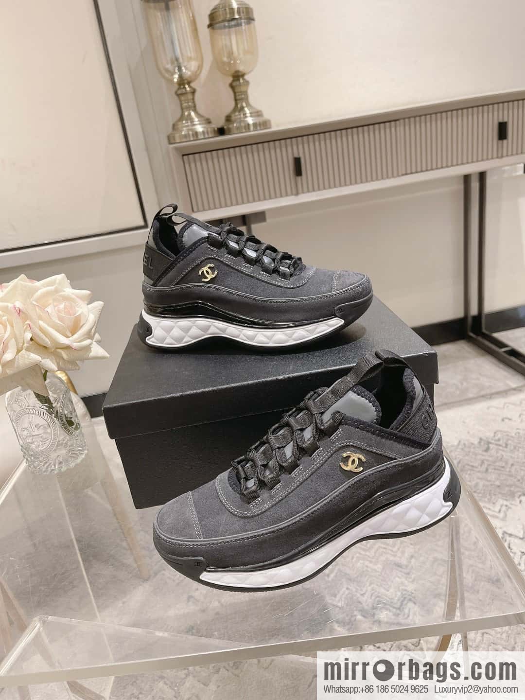 🐰🐰Chanel | The latest couple casual four seasons sports shoes at the counter🦋