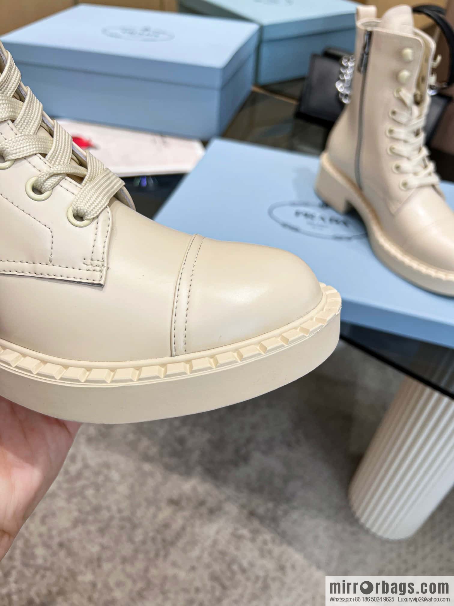 🐰🐰Top 🔝 2022SSS launched Prada boots series 🌲🌲 1 💥 PRADA early autumn and winter catwalk Internet celebrity with the same style