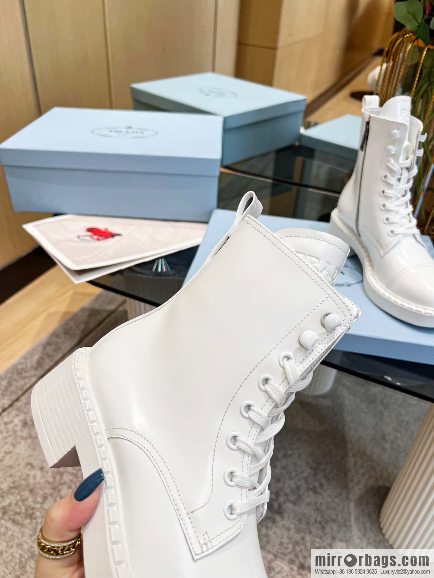 🐰🐰Top 🔝 2022SSS launched Prada boots series 🌲🌲 1 💥 PRADA early autumn and winter catwalk Internet celebrity with the same style