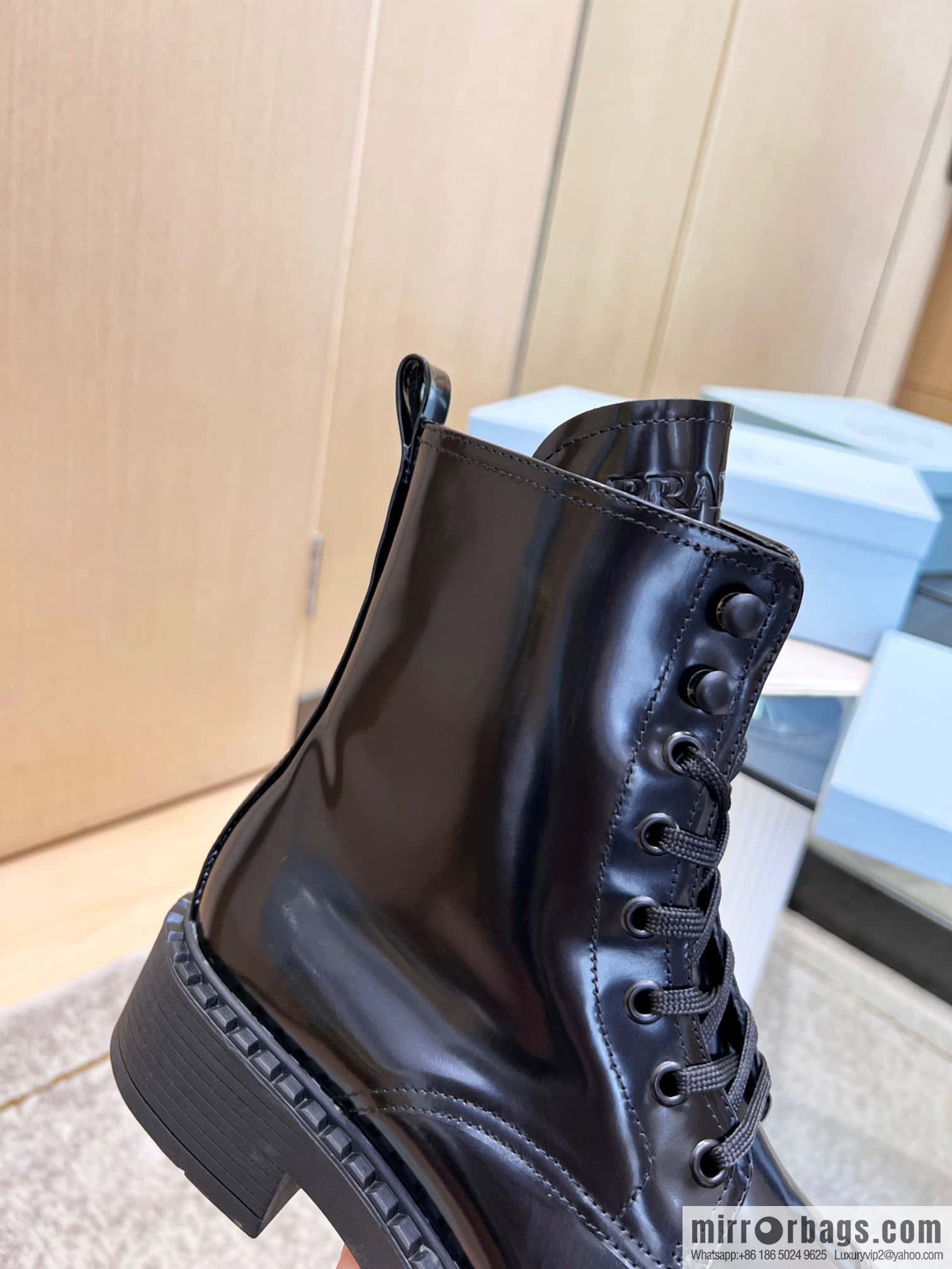 🐰🐰Top 🔝 2022SSS launched Prada boots series 🌲🌲 1 💥 PRADA early autumn and winter catwalk Internet celebrity with the same style