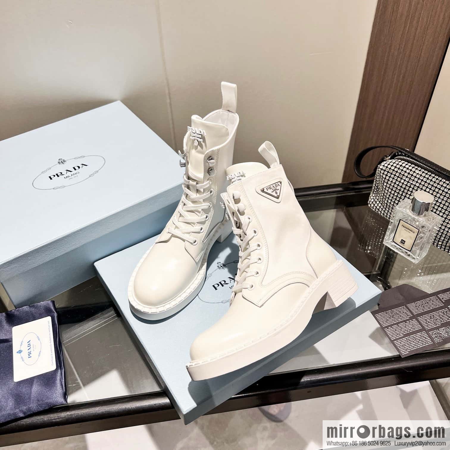 🐰🐰Top 🔝 2022SSS launched Prada boots series 🌲🌲 1 💥 PRADA early autumn and winter catwalk Internet celebrity with the same style