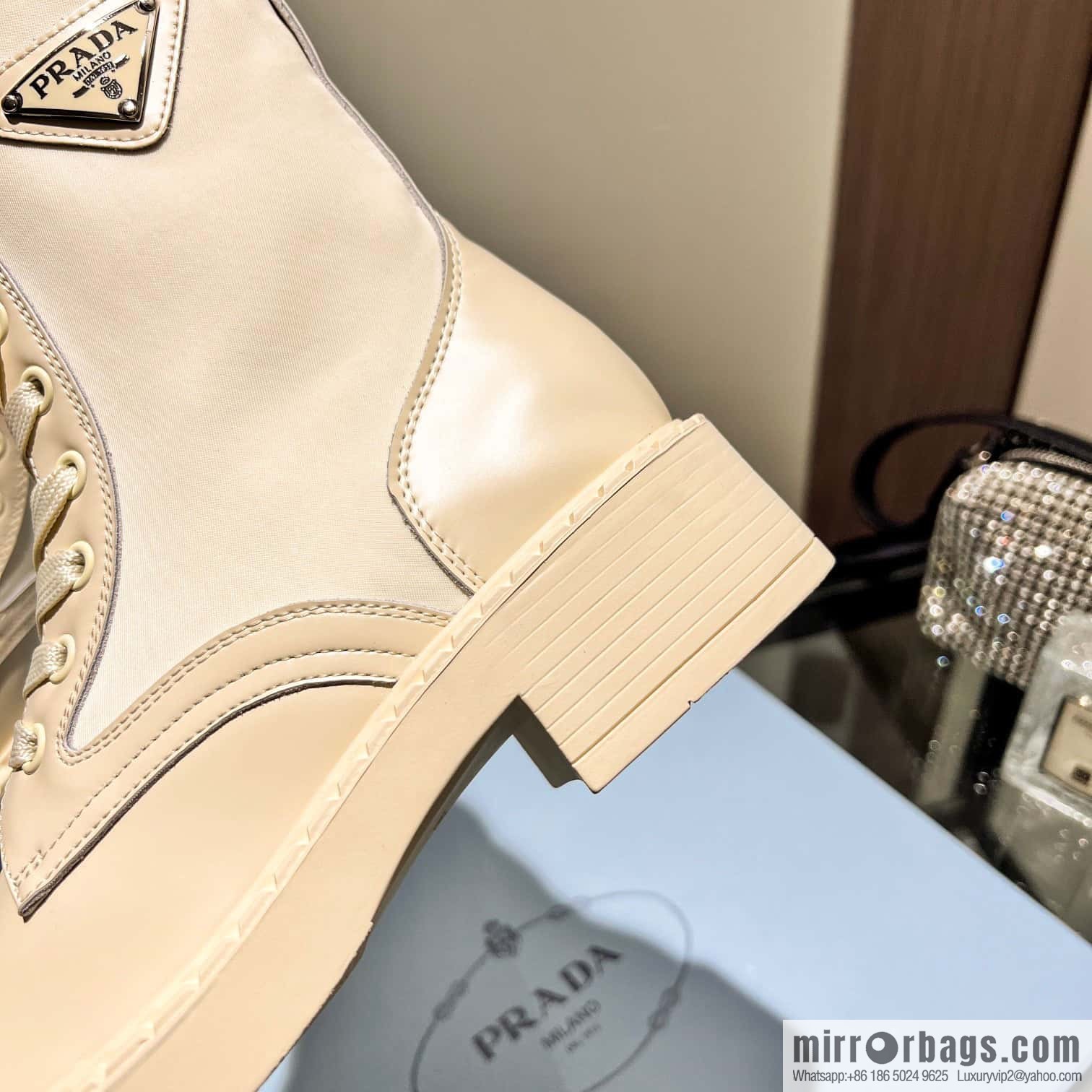 🐰🐰Top 🔝 2022SSS launched Prada boots series 🌲🌲 1 💥 PRADA early autumn and winter catwalk Internet celebrity with the same style