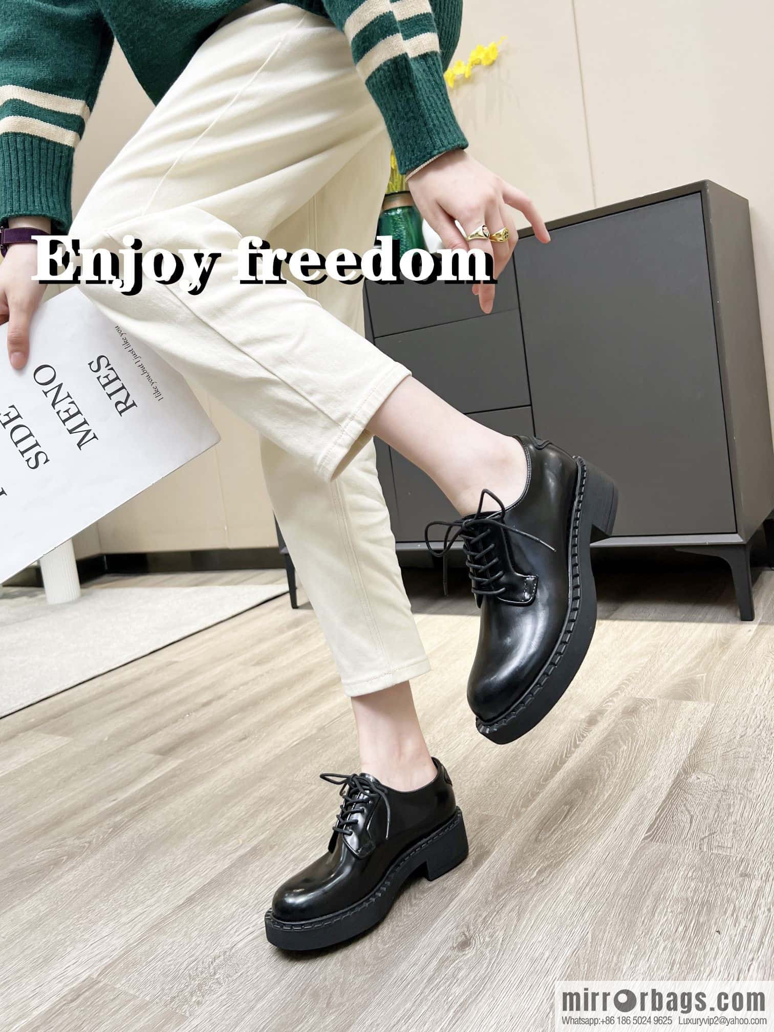 🐰🐰PRADA Prada Spring/Summer 2022 Upgraded Triangle Loafers