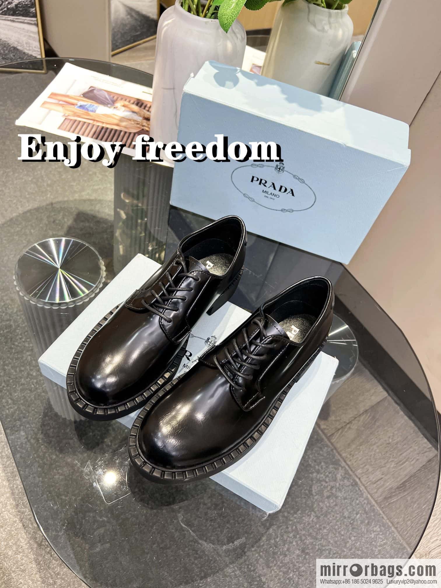 🐰🐰PRADA Prada Spring/Summer 2022 Upgraded Triangle Loafers