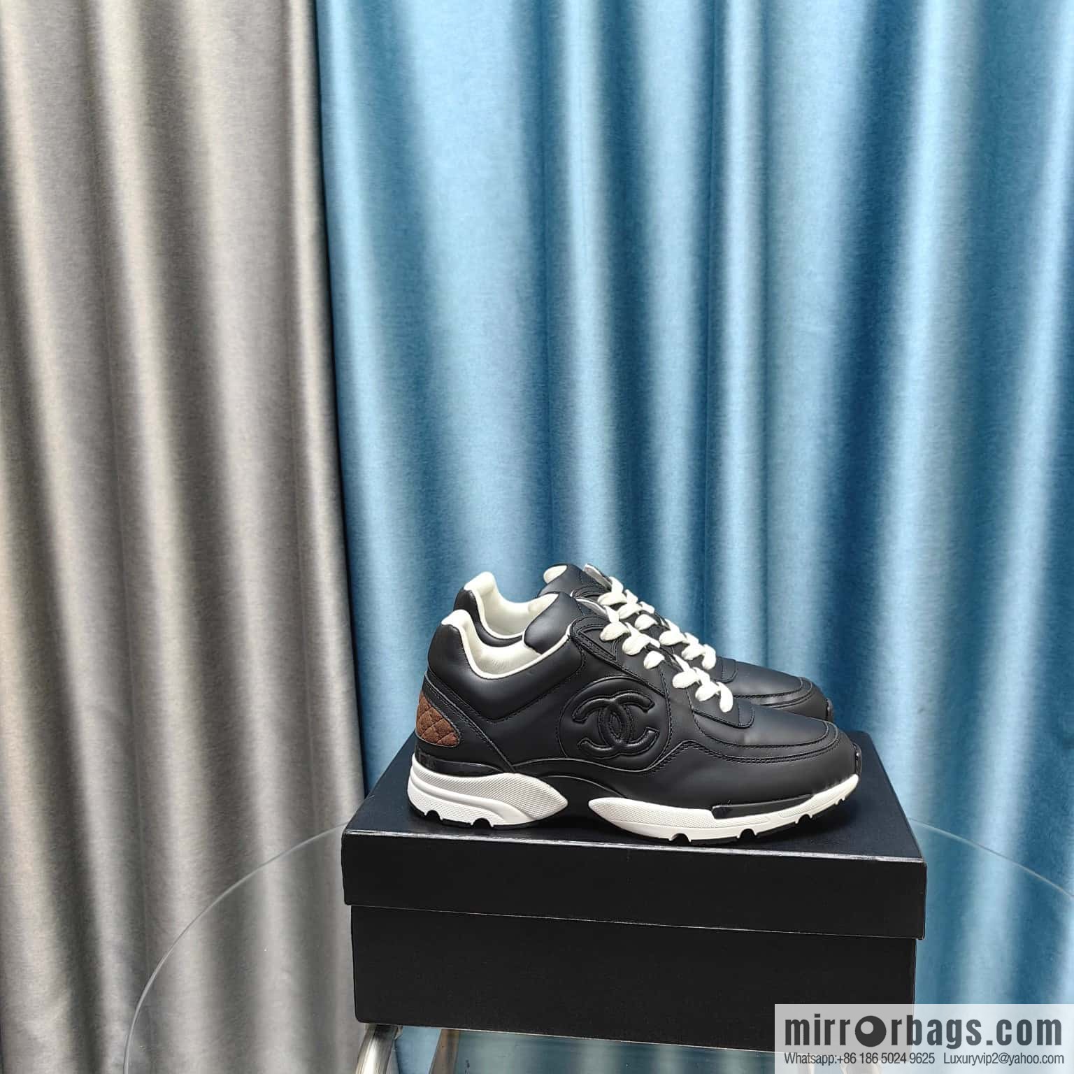 🐰🐰CHANE Xiaoxiang platform panda board shoes sneakers, Chanel 2023ss hot panda shoes 🐼 color scheme platform casual sneakers board shoes