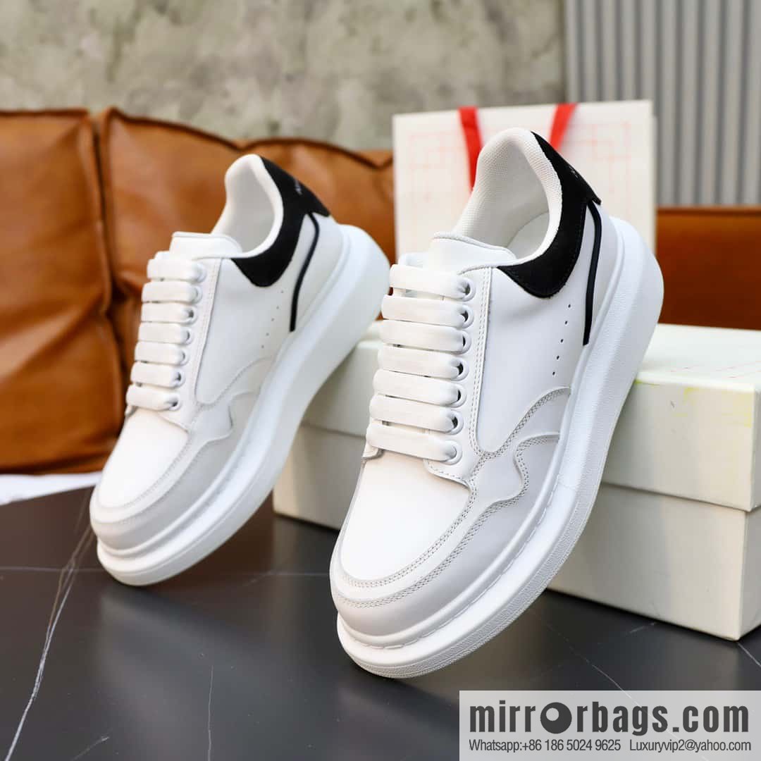 🐰🐰Alexander mcqueen/McQueen, couple 👫 classic star explosion versatile white shoes, original outsole