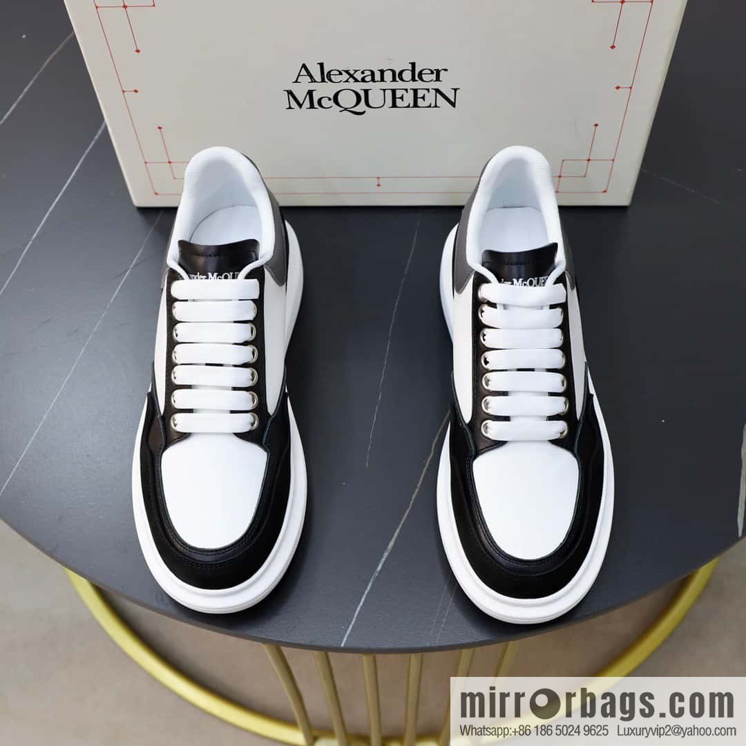 🐰🐰Alexander mcqueen/McQueen, couple 👫 classic star explosion versatile white shoes, original outsole