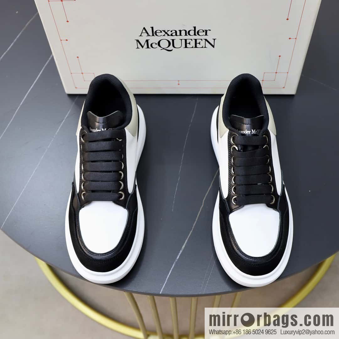 🐰🐰Alexander mcqueen/McQueen, couple 👫 classic star explosion versatile white shoes, original outsole