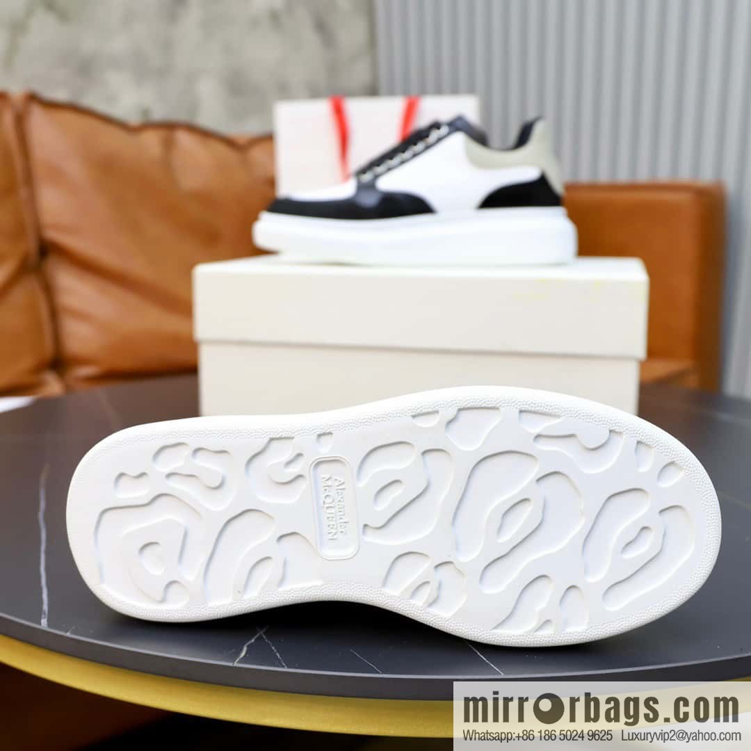 🐰🐰Alexander mcqueen/McQueen, couple 👫 classic star explosion versatile white shoes, original outsole