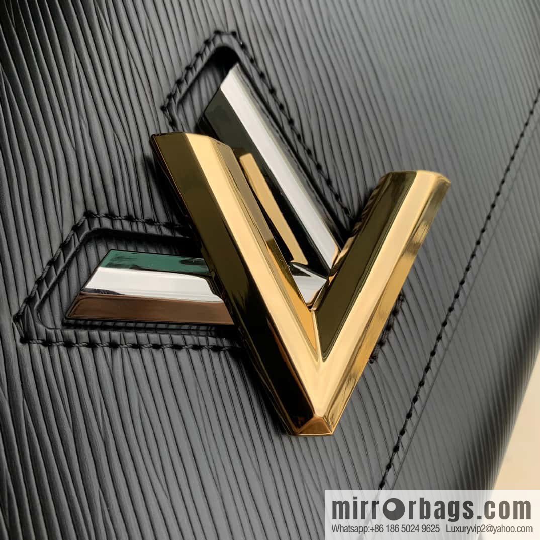 M22773 TWIST medium handbag