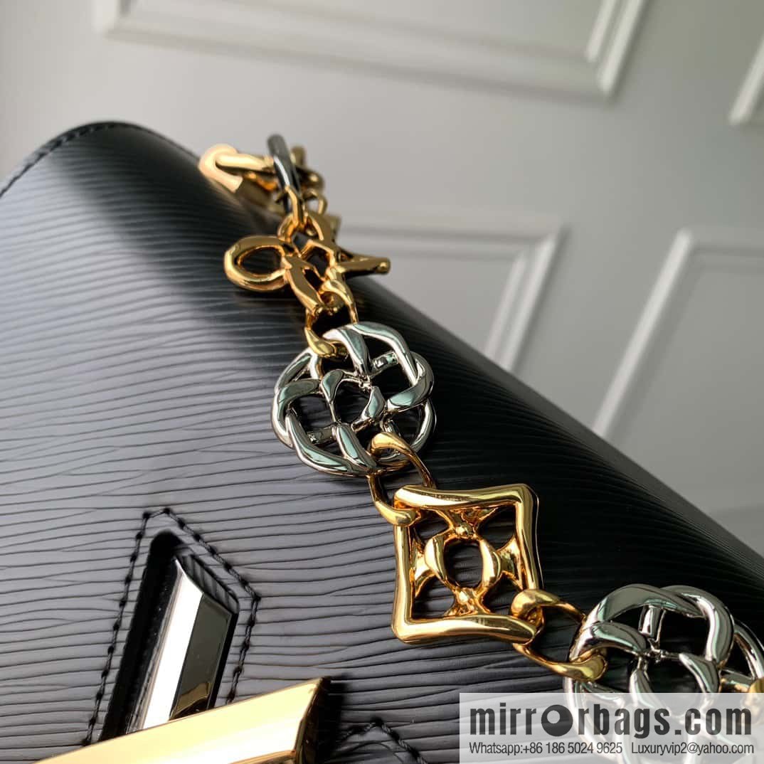 M22773 TWIST medium handbag