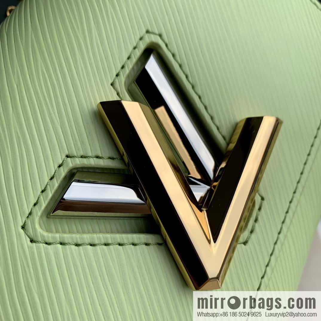 M22768 TWIST Small Handbag