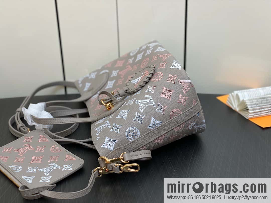 [Boutique‑grade] M23758 light gray, full leather bucket bag series Blossom small tote bag, gray gradual change (cut-out)