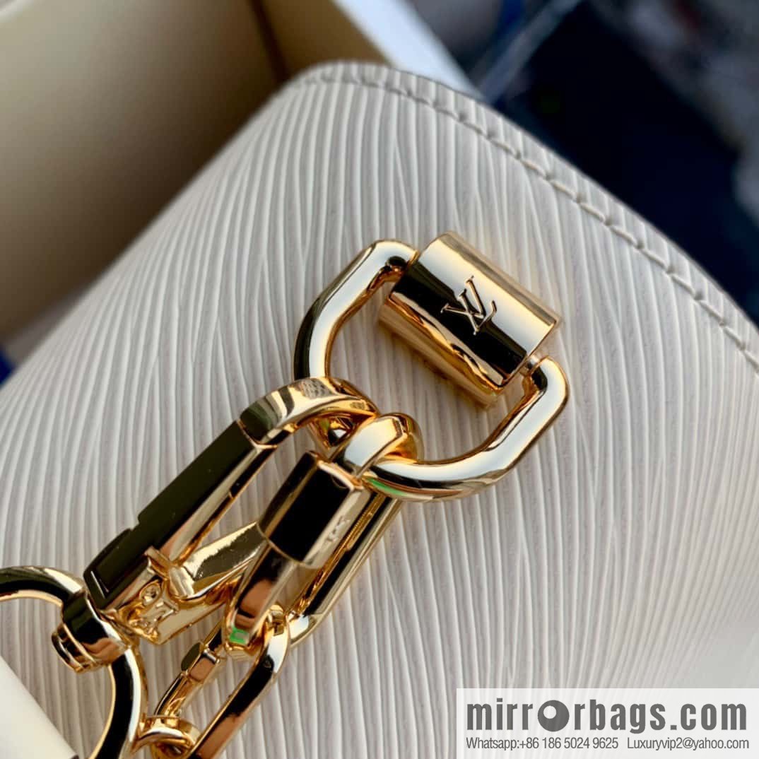 M21032 TWIST medium handbag