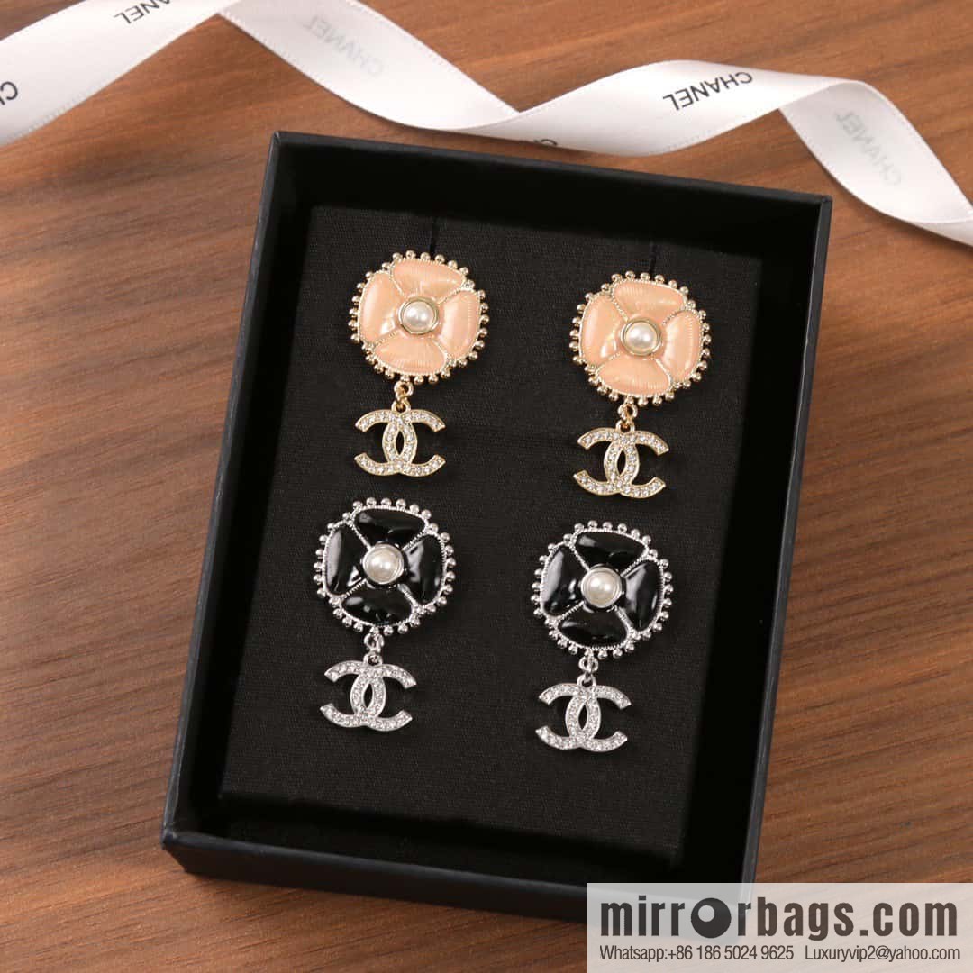 ☀️New ☑️ chanel c2 double c drop oil camellia stud earrings ☀️