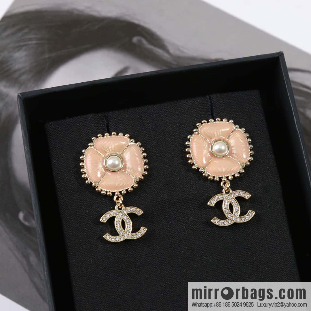 ☀️New ☑️ chanel c2 double c drop oil camellia stud earrings ☀️